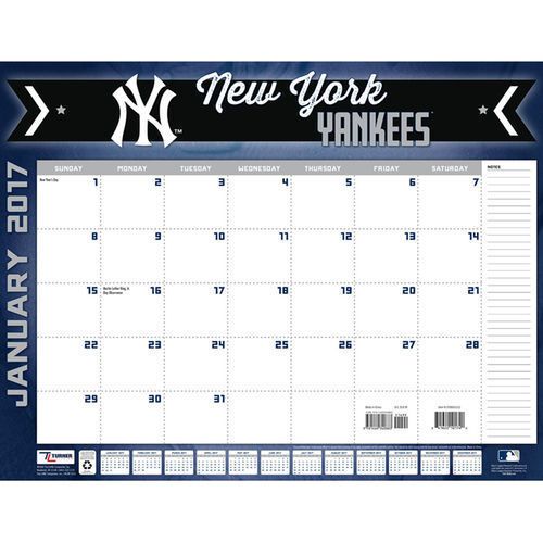 New York Yankees 22&#034; x 17&#034; Desk Calendar