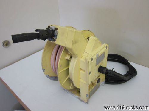 AERO MOTIVE CO WELDING CABLE REEL WITH ~40 FEET OF 1/0 AWG CABLE
