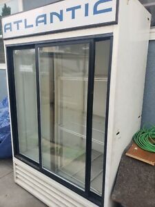 commercial refrigerator Beverage Air refrigerator