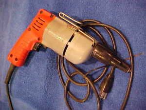 MILWAUKEE DRYWALL 6747-1 HEAVY Duty SCREW-SHOOTER 2500 RPM 5 Amps 120 Volt .JXsp