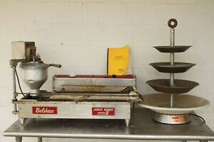 BELSHAW MARK II DONUT ROBOT MACHINE w/ COOLING RACK DISPLAY