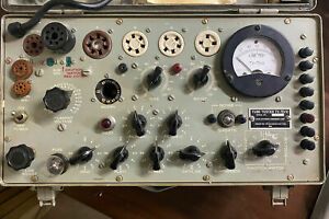 1 Excellent working very nice accurate military tv7 D/U tube tester