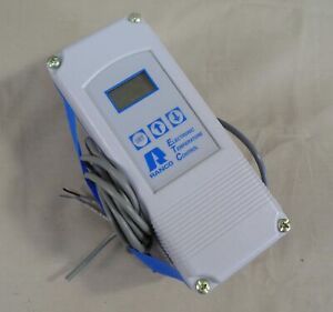 RANCO ETC-111000-000 DIGITAL ELECTRONIC TEMPERATURE CONTROLLER CONTROL