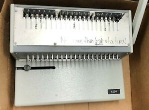 Comb binder and binders Lot