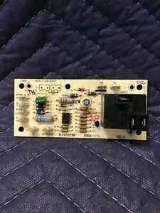 Goodman Amana B1370735 1005-171 1005-83-1721A Control Board