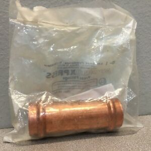 Mueller Streamline 10175034 1&#034;CTS T X 1&#034;D CTS Copper Coupling w/o stop-Made USA