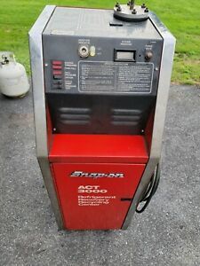 Snap-On Tools Refrigerant Recovery, Recycling, &amp; Recharging System ACT3000