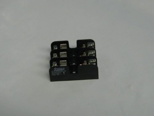 Gould shawmut fuse block holder, part # 30323r, 30a, 600v, used, warranty for sale