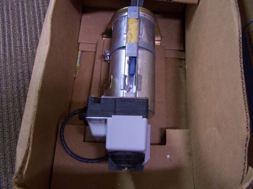 New Old Stock HONEYWELL PNEUMATIC DAMPER ACTUATOR W/ POSITIONER MP909H 1331 1