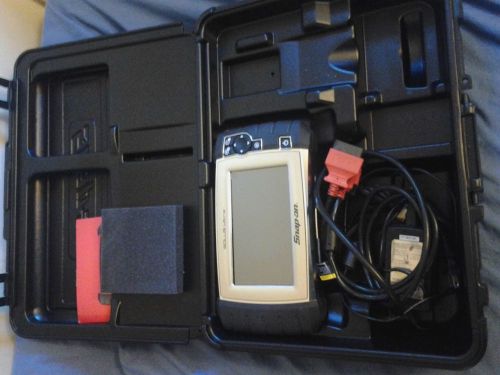 Snap On Solus Ultra Full Function Scan Tool w/ European Software (Chrome)