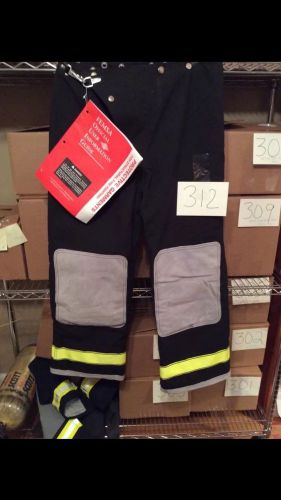 NEW/OLD SIZE 36/30 GLOBE FIRE FIGHTING BUNKER PANTS