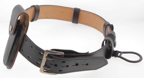 Galls Duty Gear Size 38 Leather Duty Belt / 4 Belt Keepers / Flashlight Holder