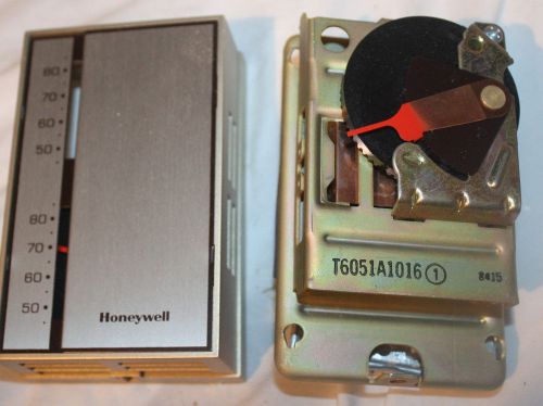 HONEYWELL SUPER TRADELINE  HEAVY DUTY HEATING / COOLING THERMOSTAT T6051A 1016