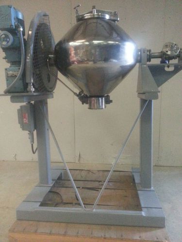 Stainless steel double cone vacuum dryer/blender for sale