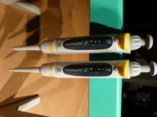 Set of 2 brand transferpette s pipettes 2-20ul and 20-200ul for sale
