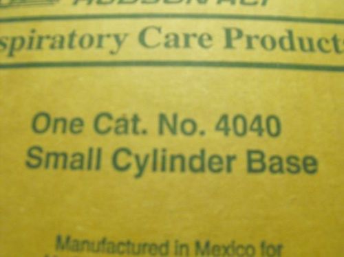 HUDSON RESPIRATORY PRODUCTS SMALL CYLINDER BASE CAT. NO 4040 QTY 3 NEW IN BOX