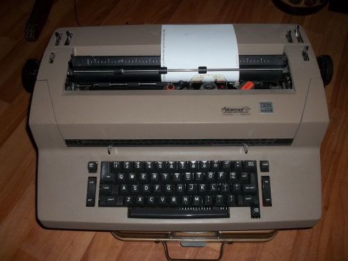 Vintage IBM Correcting Selectric II Electric Typewriter