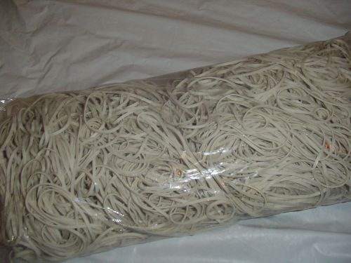 RUBBER BANDS  LARGE 5 POUND BAG   WHITE  COLORED LARGE BANDS  NEW