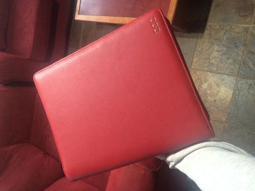 LEATHEROLOGY CLASSIC ZIPPERED PADFOLIO RED LEATHER NEW IN BOX NEW WITH GIFT BOX