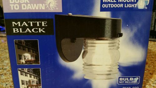 Brinks security lighting systems dusk to dawn matte black. open box/return? for sale