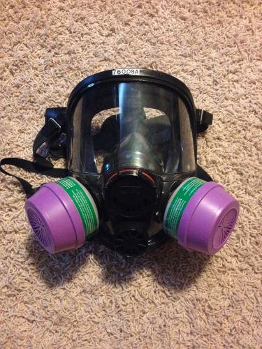 North Full Face Respirator Mask 76008A, Black, With New Respirators Size M/L