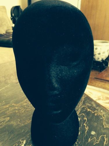 Styrofoam Wig Or Hat Head Female EUC GREAT CONDITION ! Looks New.