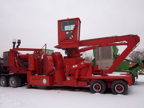 MORBARK chipper 22RXL TOTAL Chipavestor  600HP CUMMINS. with trailer