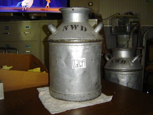 Old Antique Gray Milk Can Lawn &amp; Garden Decor NWD Has Dents No Lid CG2649