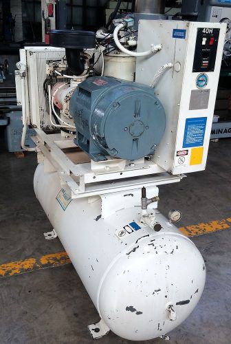 Ingersoll rand ir 40 hp rotary screw air compressor on 120 gal tank for sale