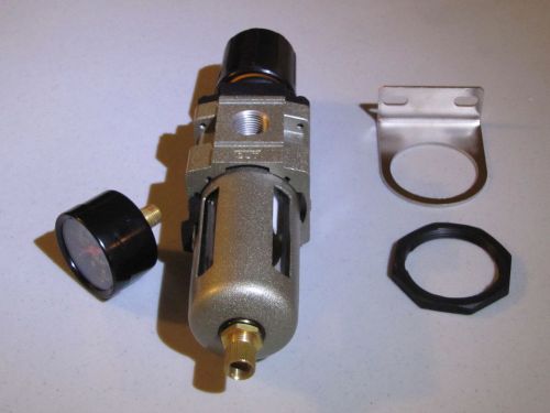 NEW 3/8&#034; Compressed Air Filter/ Pressure Regulator combo W/gauge, bracket &amp; nut