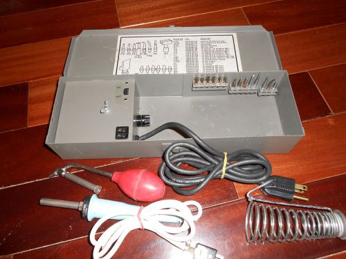 Weller solder / de-solder station with 18 components for sale