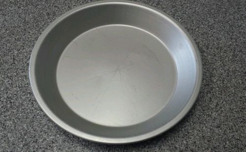 VOLLRATH Pie Pan, Aluminum, 9-3/4 In Dia. EUC