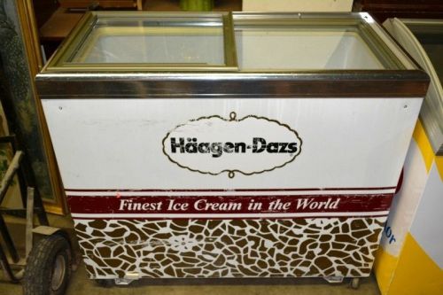 Haagen Dazs coldTech Commercial Low Temp Ice Cream freezer w/ split top
