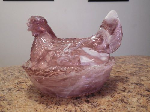 Beautiful Lavender and White Slag Art Glass Hen on Nest Lidded Candy Dish