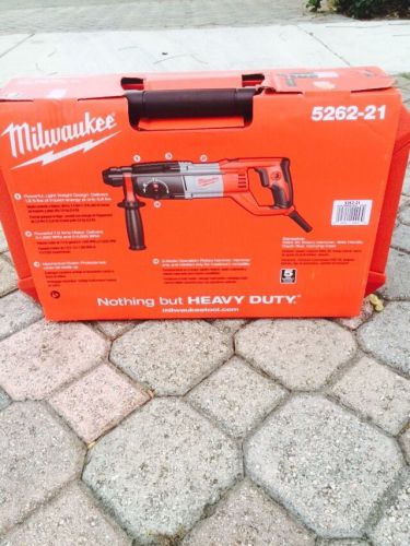 Milwaukee tools 5262-21 7/8&#034; sds plus rotary hammer kit for sale