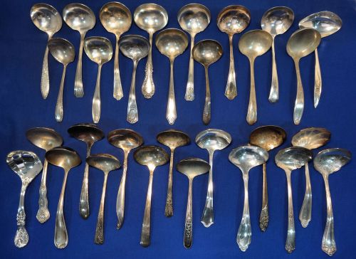 Vintage Silver Plated Silverware Flatware Craft Lot of 30 Assorted Gravy Ladles