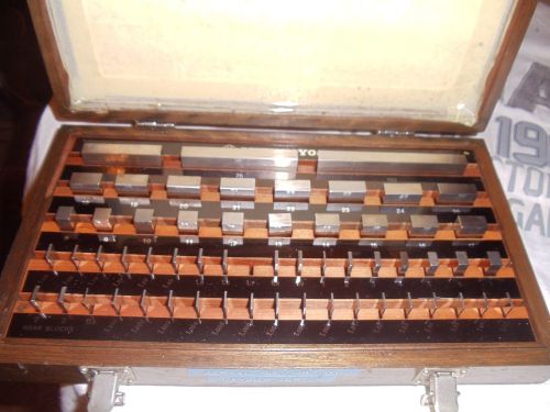 Mitutoyo gage blocks wear blocks 516-954-02 used 57 of 58 pieces for sale