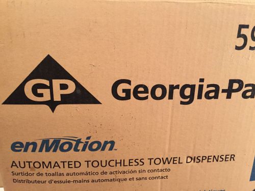 NEW ! Georgia Pacific EnMotion 59462 Automated Touchless Paper Towel Dispenser
