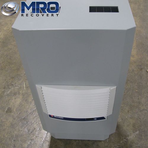 Mclean 4000 btu air conditioner 115vac model m280416g007e **new in box** for sale