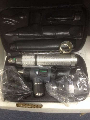 WELCH ALLYN DIAGNOSTIC SET OTOSCOPE OPHTHALMOSCOPE