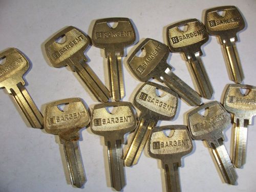 18    VINTAGE   ORG  SARGENT  S AND U    5 PIN   KEY BLANK   UNCUT