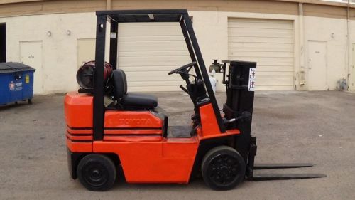 Forklift (18598) toyota 42-5fgcu25, 5000lbs capacity, lpg, cushion tires for sale