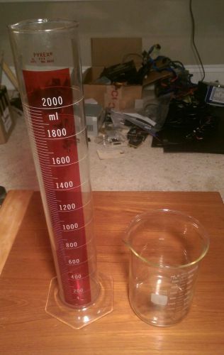 2000ml pyrex graduated cylinder and low form beaker for sale
