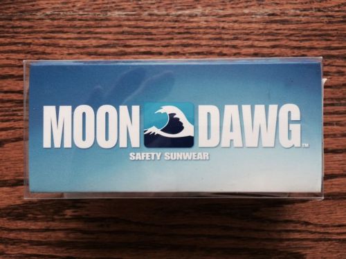 NEW-Moon Dawg™ 11215-00000 Protective Glasses, Gray Anti-Fog Lens &amp; Black Frame