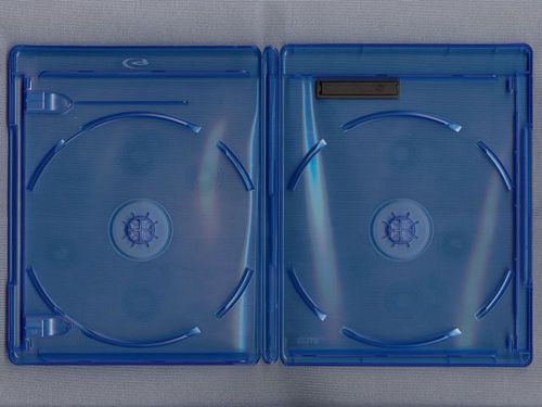 BLUE-RAY DVD CASES  8 2DISC CASES