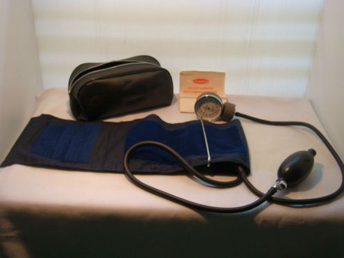 Lumiscope deluxe aneroid sphygmomanometer blood pressure cup for sale