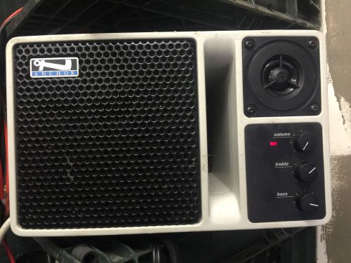 ANCHOR AN-130 Speaker And Monitor . In Excellent Condition