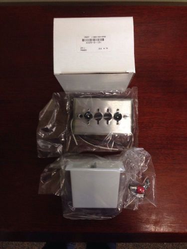 Lot of (10) CREST CORRIDOR DOME LIGHT SINGLE GANG WITH 2 LAMPS