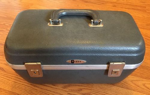 PLATT Carry On Overnight Suitcase No Key Vintage