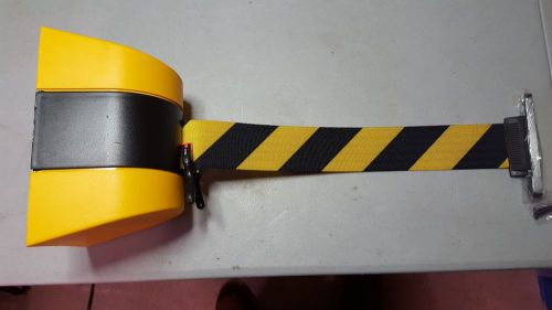 &#034;TENSABARRIER&#034;  24 ft long - wall mounted belt barrier - NEW !!